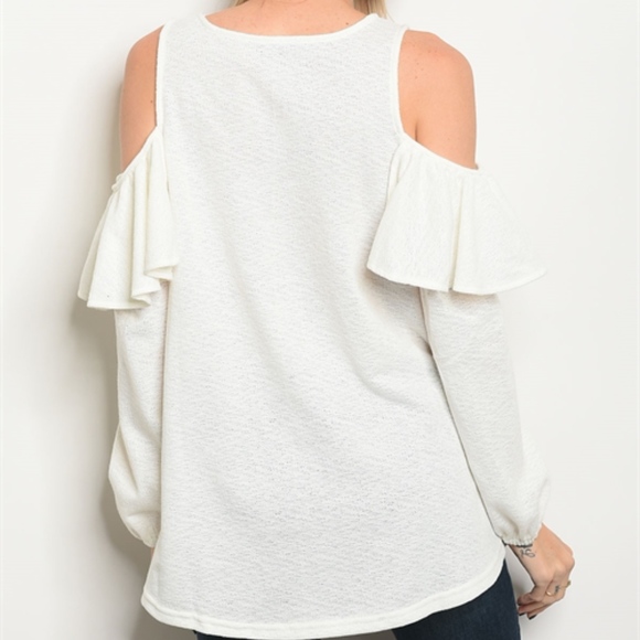 Last 2! IVORY SCOOP NECK RUFFLED KNIT TOP - Picture 2 of 2